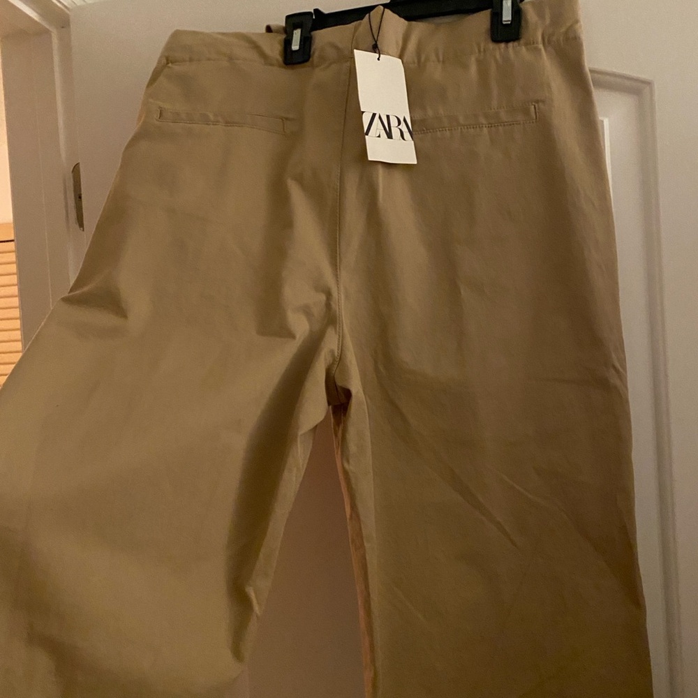 Zara Women’s Khaki Chinos